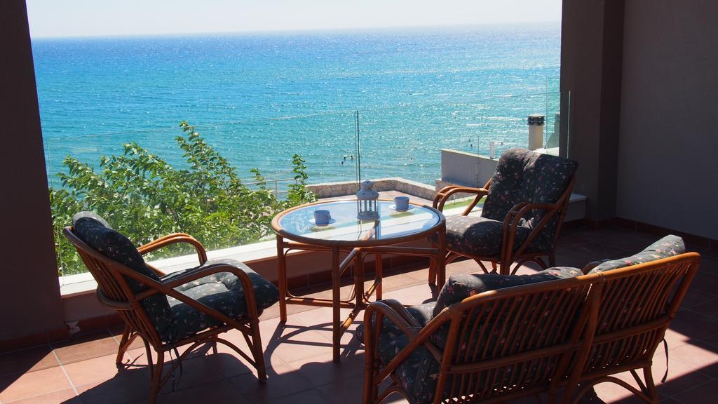 Dip In The Blue - 1 Villa Agios Georgios  Buitenkant foto